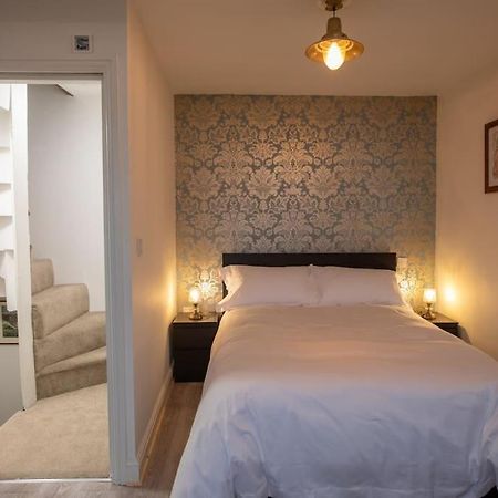 Herring Girl House - Harbourside Property, Sleeps 8 Scarborough Luaran gambar