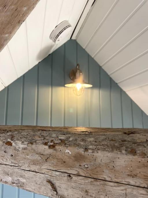 Herring Girl House - Harbourside Property, Sleeps 8 Scarborough Luaran gambar