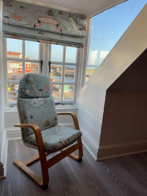 Herring Girl House - Harbourside Property, Sleeps 8 Scarborough Luaran gambar